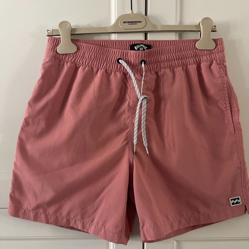 Billabong Mens Swim Trunks Small  Salmon/Pink Board Shorts‎